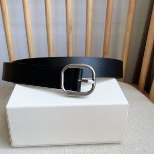 LOEWE (罗意威)专柜最新同款腰带[庆祝][庆祝] 选用植鞣牛皮革腰带 镌刻金属LOEWE针扣五孔调节 卓越的工艺 图1