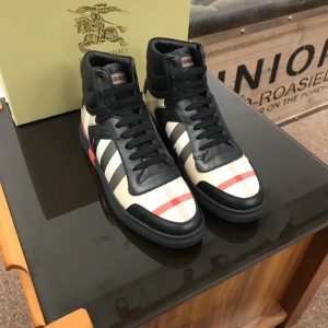 出厂 【巴宝莉·Burberry】2019新款休闲高帮男鞋,全新秋冬季款设计,完美做工,系带懒人款打造装柜品质,鞋面:时 图1