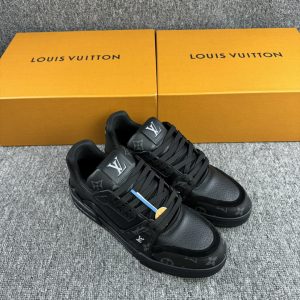 上新 1v驴牌 Trainer 牛皮革 圆头系带 平跟 低帮 板鞋 黑色 图1