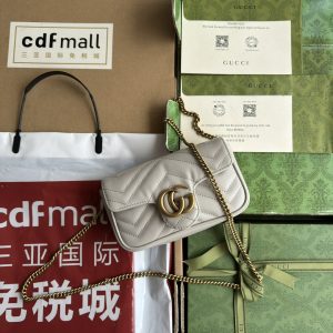 【新品配置专柜包装】意大利原厂皮与专柜皮质一致,带有特殊皮味GG Marmont系列超迷你手袋476433 DTDHT 图1