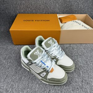 上新 1v Trainer 牛皮革 圆头系带 低帮 板鞋 男女同款 深绿色 图1