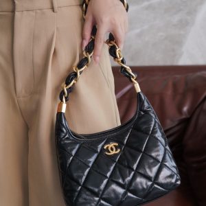 Chanel 24a Hobo黑色 小号 图6