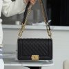 Chanel leboy 大球纹黑金中号 图1
