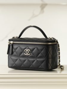 Chanel 25c 新款 手柄盒子包 黑金荔枝牛 图4