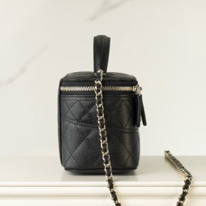 Chanel 25c 新款 手柄盒子包 黑金荔枝牛 图6