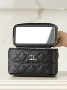 Chanel 25c 新款 手柄盒子包 黑金荔枝牛 图7