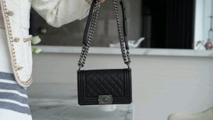 Chanel Leboy 大球纹 黑银小号 图1
