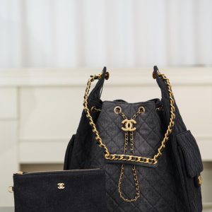Chanel hobo bag 黑色牛仔 中号 图5