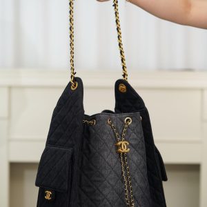 Chanel hobo bag 黑色牛仔 中号 图7