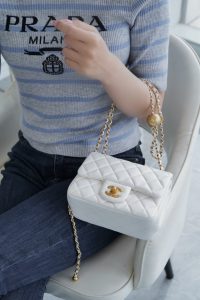 Chanel 金属球方胖子 白色 图3