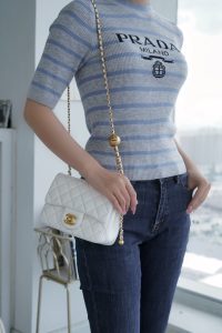 Chanel 金属球方胖子 白色 图6