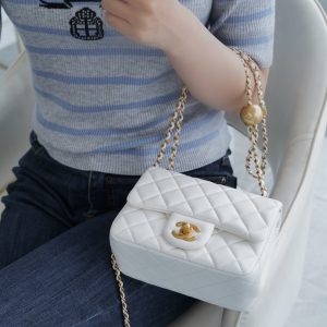 Chanel 金属球方胖子 白色 图3