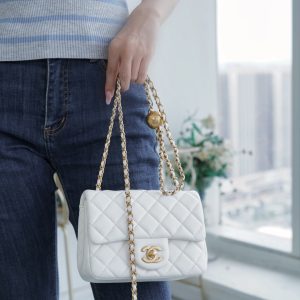 Chanel 金属球方胖子 白色 图4