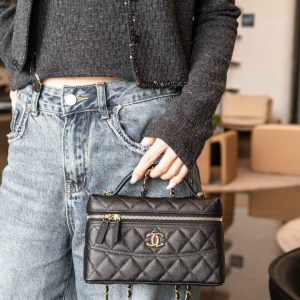 Chanel 25c 手柄盒子包 荔枝牛 黑金 图1