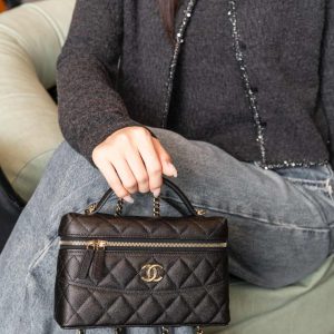 Chanel 25c 手柄盒子包 荔枝牛 黑金 图4
