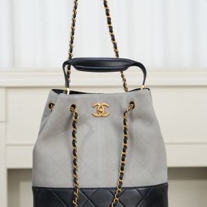 Chanel 25A 水桶包 灰色 图5