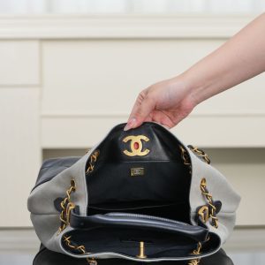 Chanel 25A 水桶包 灰色 图7