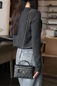 Chanel 25c 手柄盒子包 荔枝牛 黑金 图8