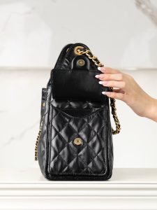 Chanel small hobo 抽绳水桶包 黑金 小号 图6
