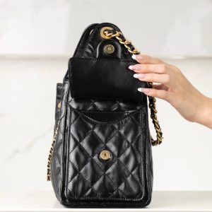 Chanel small hobo 抽绳水桶包 黑金 小号 图6