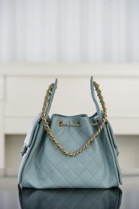 Chanel small hobo 雾霾蓝 鱼子酱 小号 图2