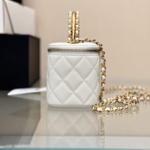 白色细节图 图1