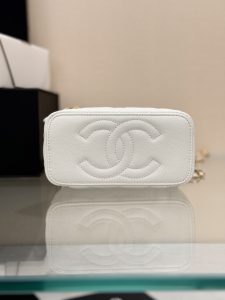 白色细节图 图3