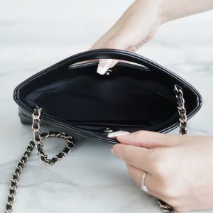 CHANEL 横款31bag nano 黑色 图8