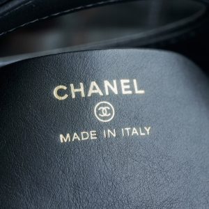 CHANEL 横款31bag nano 黑色 图9