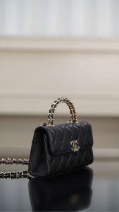 Chanel 25s 交叉手柄kelly 黑金 横版 图3