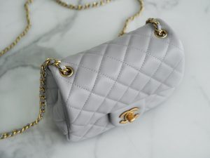 Chanel 王̆̈炸̆̈ CF金属球 方胖子 浅灰色 图7