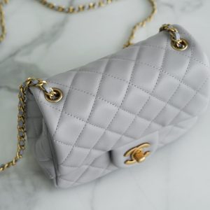 Chanel 王̆̈炸̆̈ CF金属球 方胖子 浅灰色 图7