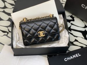 香奈儿19Bag 双小金球mini 图1