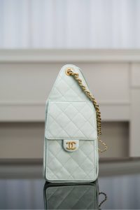 Chanel small hobo 薄荷绿小号 图6