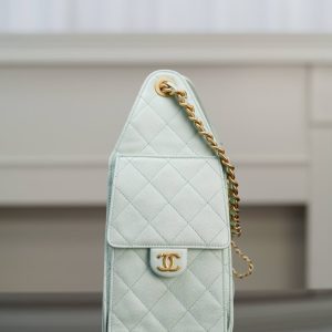 Chanel small hobo 薄荷绿小号 图6