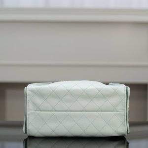 Chanel small hobo 薄荷绿小号 图9
