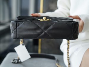 CHANEL BAG 经典黑 小号 图5