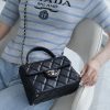CHANEL 24p 手柄kelly盒子 黑色小号 图1