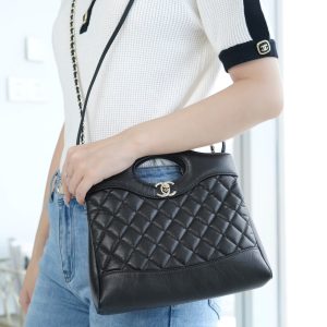 Chanel 31bag mini 黑色 褶皱小牛皮 图3