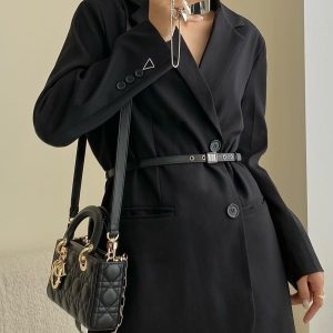 黑色小号,上身。简直太酷飒了!闭眼入就是了! 图1
