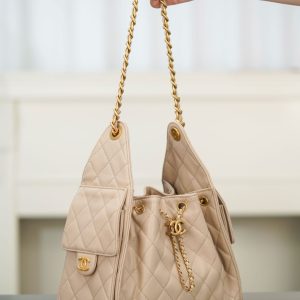 Chanel small hobo 杏色鱼子酱 小号 图3