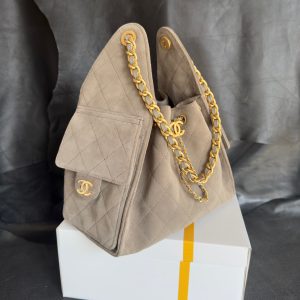 Chanel 25c 灰色麂皮hobo 小号 图2