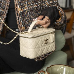 Chanel 25c 新款 手柄盒子包 荔枝牛 米白 图1