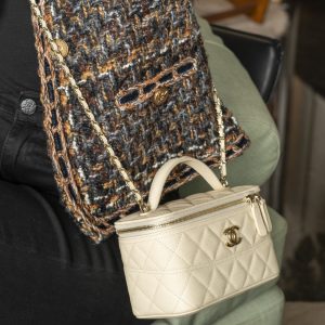 Chanel 25c 新款 手柄盒子包 荔枝牛 米白 图6