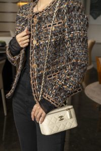 Chanel 25c 新款 手柄盒子包 荔枝牛 米白 图8