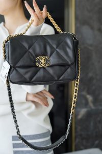 CHANEL BAG 经典黑 小号 图3