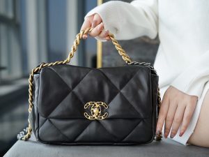 CHANEL BAG 经典黑 小号 图8