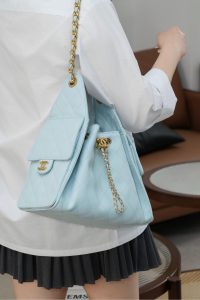 Chanel small hobo 蒂芙尼蓝小号 图8