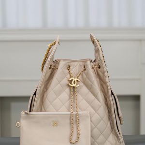 Chanel hobo bag 杏色鱼子酱 中号 图3