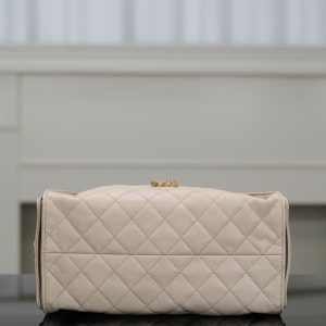 Chanel hobo bag 杏色鱼子酱 中号 图9
